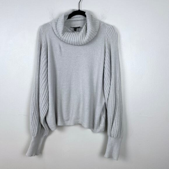 Express Gray Fuzzy Turtleneck Sweater Balloon‎ Sleeve Pullover Cowl Size Large - Picture 1 of 9